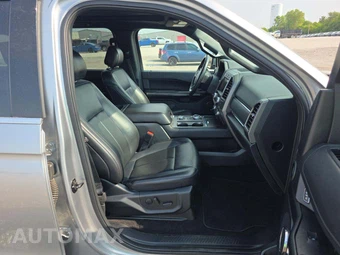 2021 Ford Expedition XLT - miniatura 16