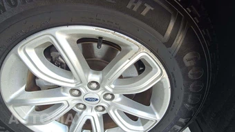 2021 Ford Explorer – miniatura 25