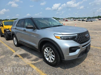 2021 Ford Explorer – miniatura 3