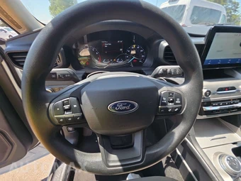 2021 Ford Explorer - miniatura 10