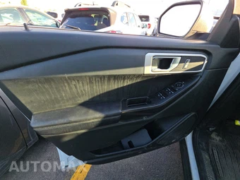 2021 Ford Explorer - miniatura 9