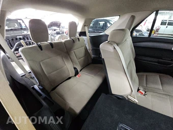 2021 Ford Explorer - miniatura 14