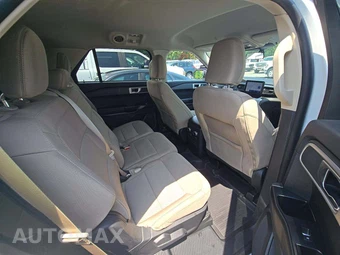 2021 Ford Explorer – miniatura 17