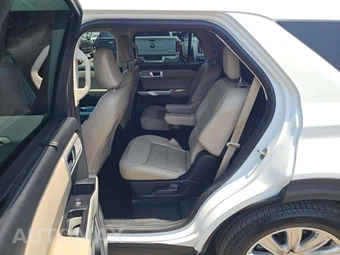 2021 Ford Explorer Hybrid Limited - miniatura 10