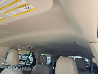 2021 Ford Explorer Hybrid Limited - miniatura 8