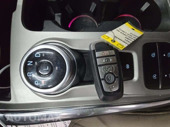2021 Ford Explorer Limited - miniatura 5