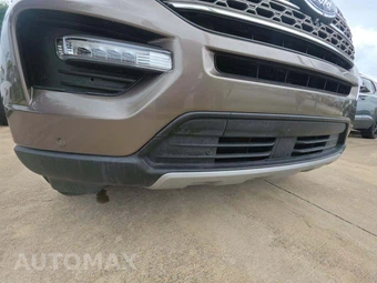 2021 Ford Explorer Limited – miniatura 26