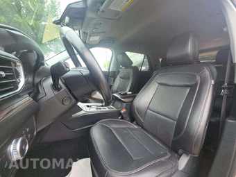 2021 Ford Explorer Limited – miniatura 6