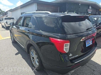 2021 Ford Explorer Limited - miniatura 2