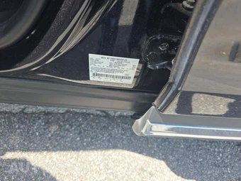2021 Ford Explorer Limited - miniatura 5