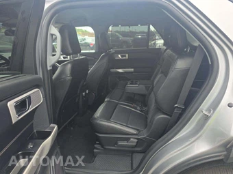 2021 Ford Explorer Limited – miniatura 13