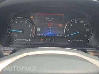 2021 Ford Explorer Limited – miniatura 9