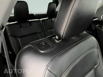 2021 Ford Explorer Limited - miniatura 37