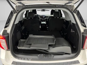 2021 Ford Explorer Limited - miniatura 42