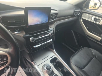 2021 Ford Explorer Limited - miniatura 11