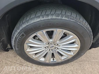2021 Ford Explorer Limited – miniatura 9