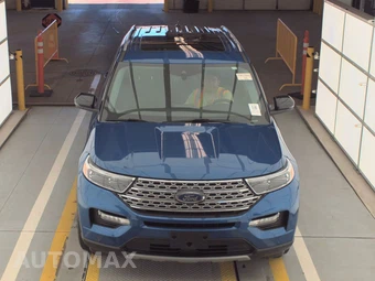 2021 Ford Explorer Limited - miniatura 2