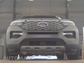 2021 Ford Explorer Platinum - miniatura 3