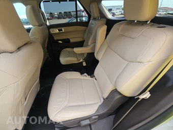 2021 Ford Explorer Platinum - miniatura 13