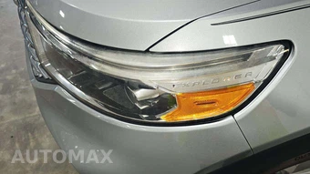 2021 Ford Explorer Platinum - miniatura 22