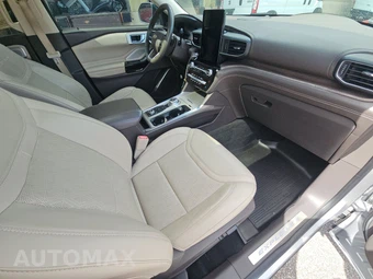 2021 Ford Explorer Platinum - miniatura 8