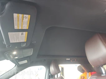 2021 Ford Explorer Platinum - miniatura 22