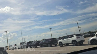 2021 Ford Explorer Platinum - miniatura 23