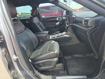 2021 Ford Explorer Platinum - miniatura 8