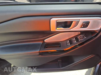 2021 Ford Explorer Platinum - miniatura 9