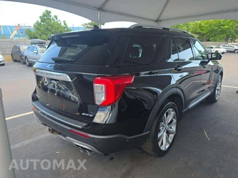 2021 Ford Explorer Platinum – miniatura 3