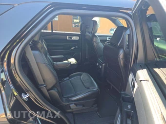 2021 Ford Explorer ST - miniatura 14