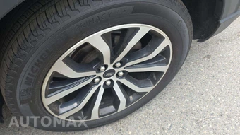 2021 Ford Explorer ST – miniatura 21