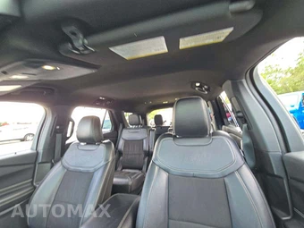 2021 Ford Explorer ST - miniatura 11