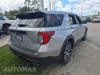 2021 Ford Explorer ST - miniatura 3