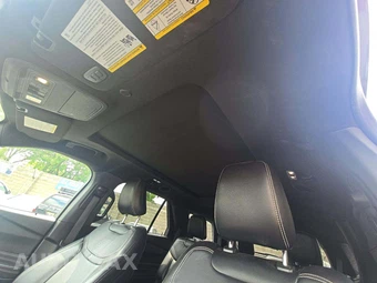 2021 Ford Explorer ST - miniatura 11