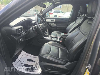 2021 Ford Explorer ST - miniatura 6