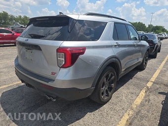 2021 Ford Explorer ST - miniatura 4