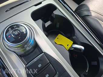 2021 Ford Explorer ST – miniatura 8