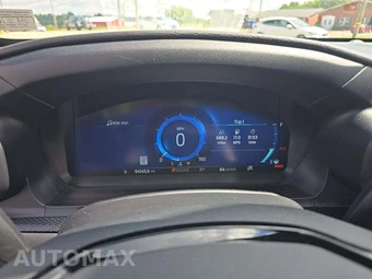 2021 Ford Explorer ST – miniatura 9
