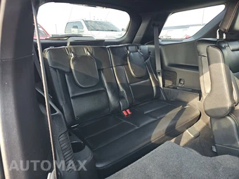 2021 Ford Explorer ST - miniatura 14