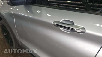 2021 Ford Explorer ST - miniatura 24