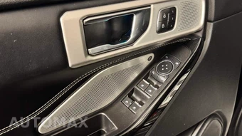 2021 Ford Explorer ST - miniatura 15