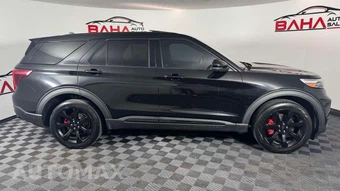 2021 Ford Explorer ST - miniatura 8