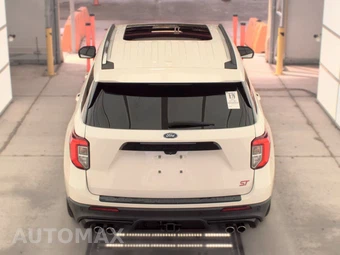 2021 Ford Explorer ST – miniatura 5