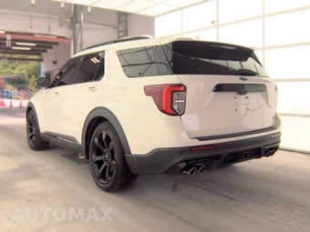 2021 Ford Explorer ST – miniatura 6