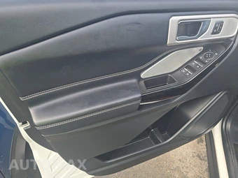 2021 Ford Explorer ST – miniatura 9