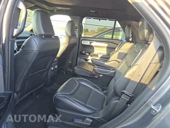 2021 Ford Explorer ST - miniatura 13