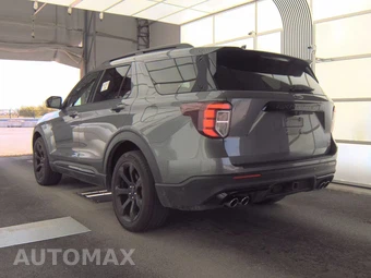 2021 Ford Explorer ST - miniatura 6