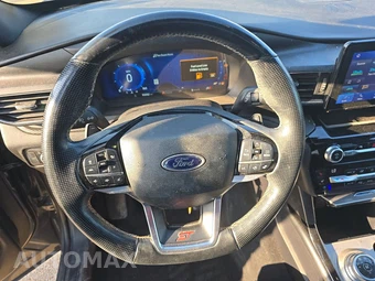 2021 Ford Explorer ST - miniatura 10