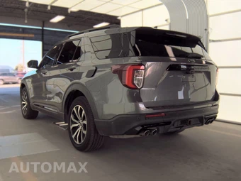 2021 Ford Explorer ST - miniatura 6